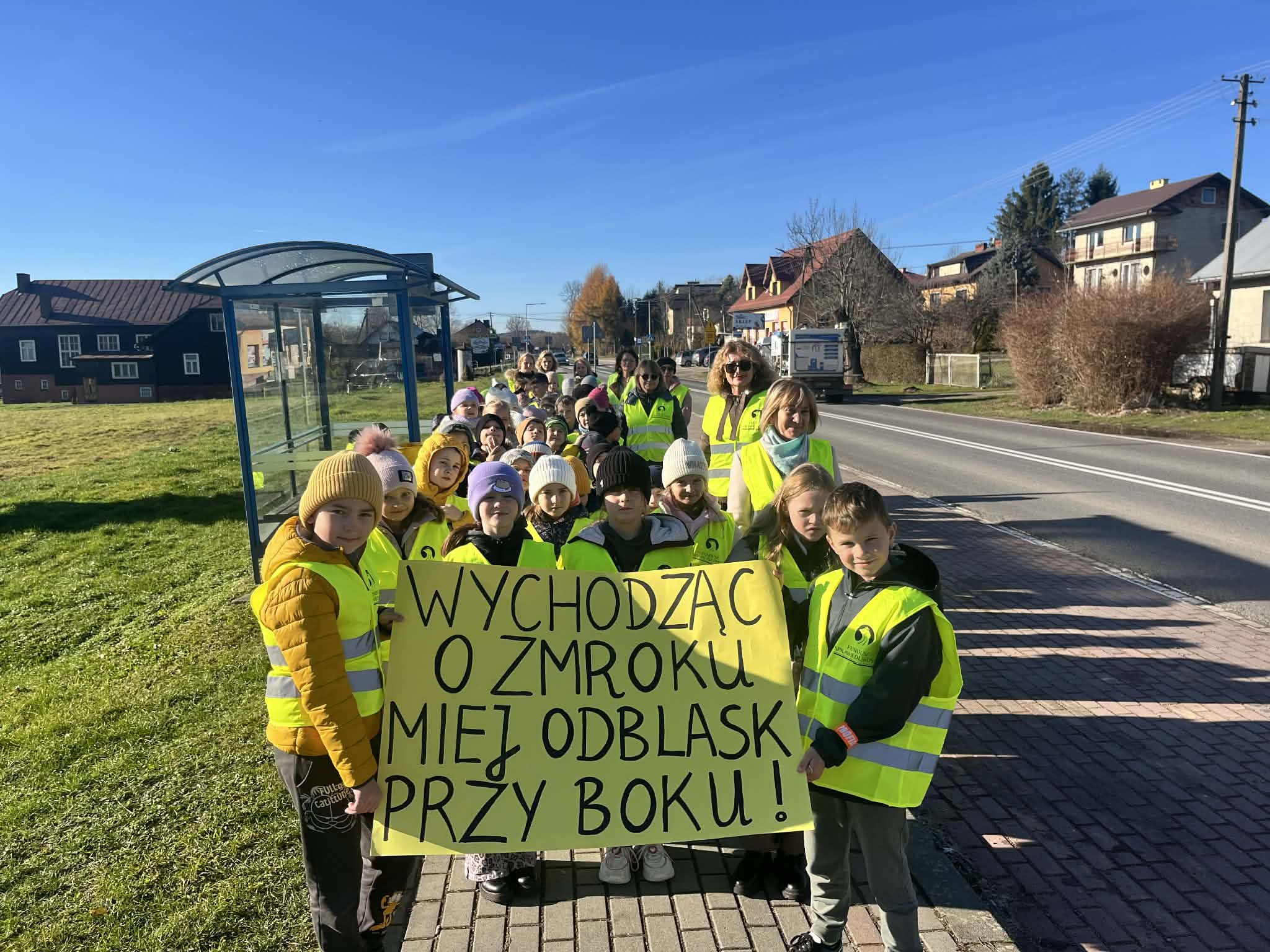 "Odblaskowa Szkoła" - happening w Zagórzanach