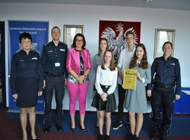 certyfikat dla szkoły